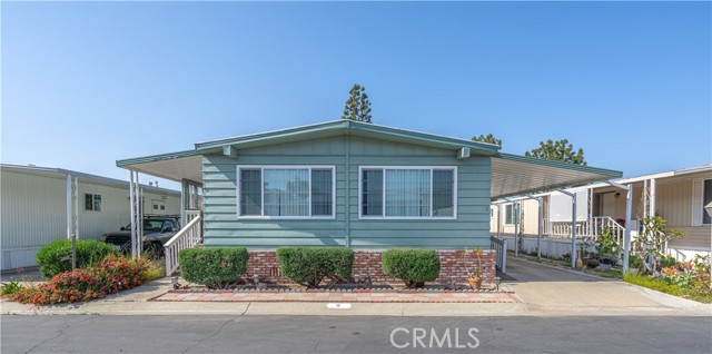 Detail Gallery Image 1 of 28 For 11250 Beach Blvd #11,  Stanton,  CA 90680 - 2 Beds | 2 Baths
