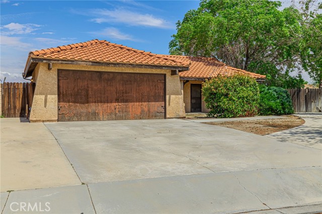 Detail Gallery Image 8 of 45 For 43046 21st St, Lancaster,  CA 93536 - 3 Beds | 2 Baths