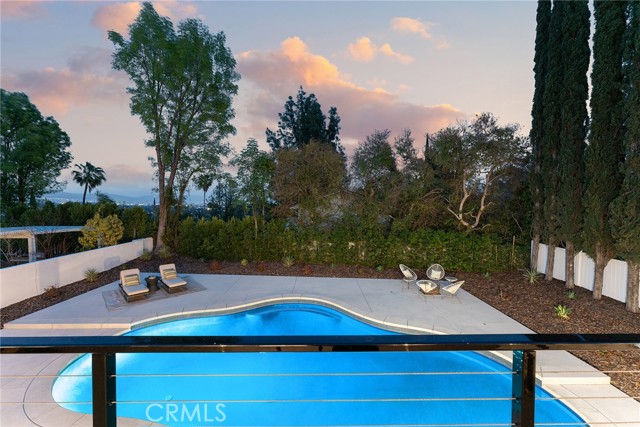 Detail Gallery Image 23 of 54 For 5630 Blanco Ave, Woodland Hills,  CA 91367 - 4 Beds | 4/1 Baths