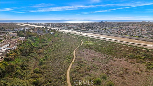 Detail Gallery Image 43 of 49 For 1025 Sea Breeze #11,  Costa Mesa,  CA 92627 - 2 Beds | 2/1 Baths