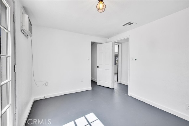 73028 Manana Drive, 29 Palms CA: https://media.crmls.org/medias/c23f98aa-5e4a-4dd0-b3cd-782744912148.jpg