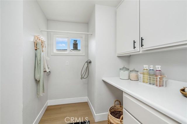927 6th Street, Hermosa Beach CA: https://media.crmls.org/medias/c2404cba-02a8-4785-941e-12919fbfb136.jpg