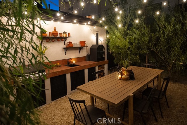1215 N Avenue 56, Los Angeles CA: https://media.crmls.org/medias/c2432fff-6c8c-4d21-aff6-1170f6d84e52.jpg