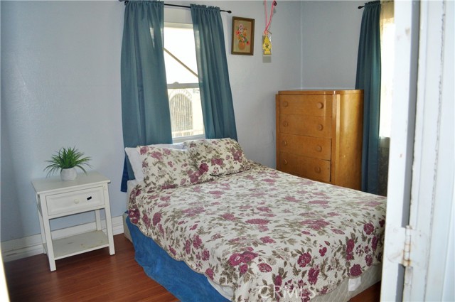 1789 N Pershing Avenue, San Bernardino CA: https://media.crmls.org/medias/c24362be-bcd9-4862-8cdf-e63dbc5dd507.jpg