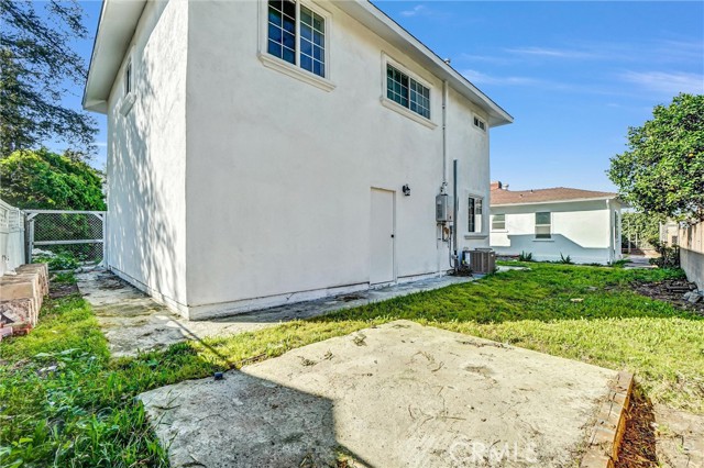 Detail Gallery Image 29 of 57 For 617 W 214th #1/2,  Carson,  CA 90745 - 2 Beds | 1 Baths