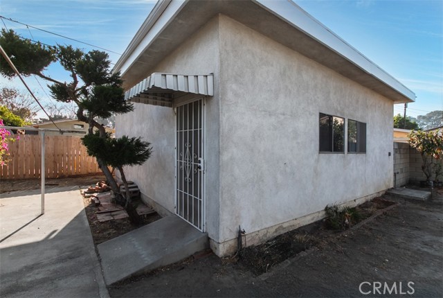 Detail Gallery Image 5 of 35 For 11344 Delano St, North Hollywood,  CA 91606 - 2 Beds | 2 Baths