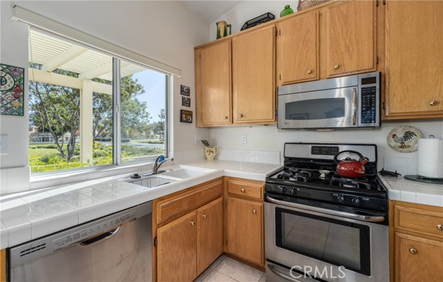 Detail Gallery Image 14 of 20 For 1350 Pine Valley, Banning,  CA 92220 - 2 Beds | 2 Baths