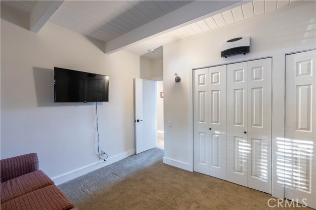 553 Pioneer Road, Lake Arrowhead CA: https://media.crmls.org/medias/c2471ce2-c8e1-4b84-9f33-1299819adc27.jpg