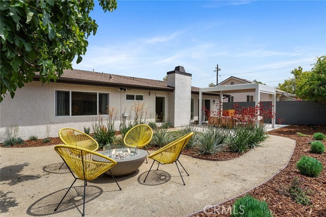 Detail Gallery Image 35 of 42 For 5607 Royer Ave, Woodland Hills,  CA 91367 - 4 Beds | 2 Baths