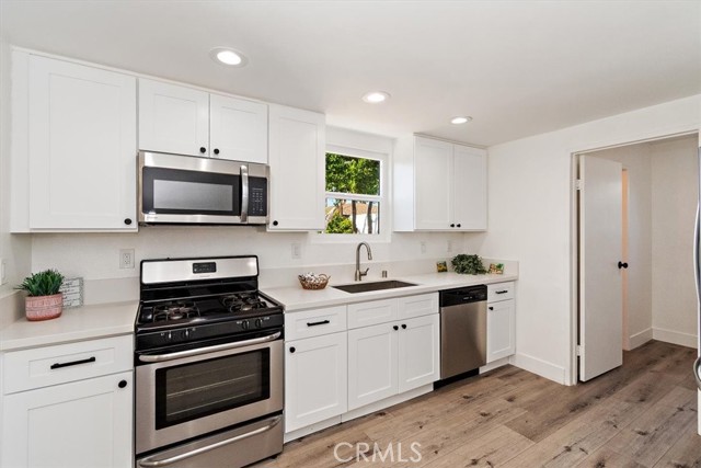4543 W 168th Street, Lawndale CA: https://media.crmls.org/medias/c2476612-6556-4b1f-9fa4-9bb2f4f10ee5.jpg