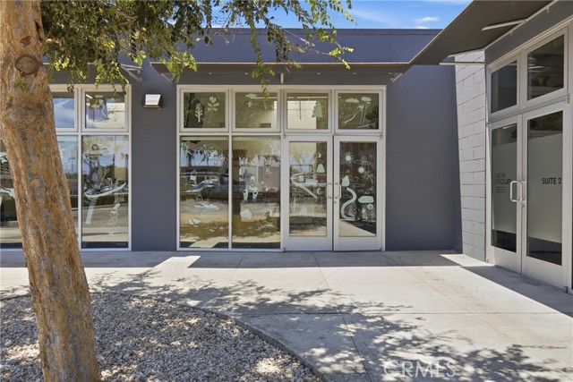  Commercial for Sale in Los Angeles, California