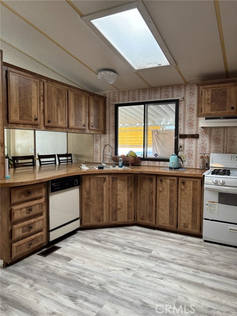 Detail Gallery Image 3 of 6 For 26150 San Quintin Rd, Menifee,  CA 92584 - 3 Beds | 2 Baths