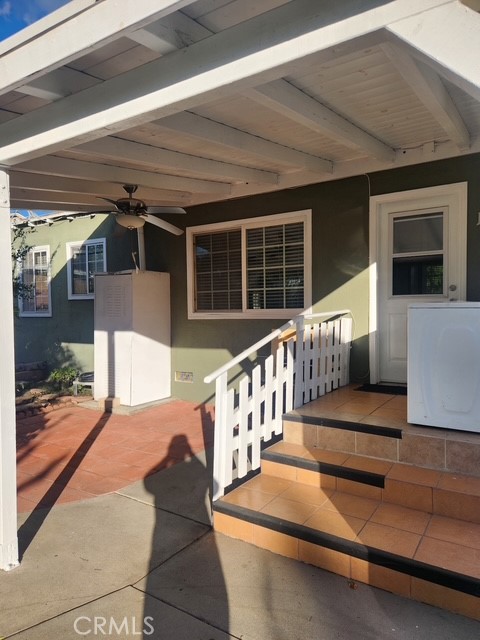 Detail Gallery Image 5 of 10 For 7437 Irvine, North Hollywood,  CA 91605 - 2 Beds | 1 Baths