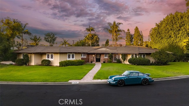 Image 49 of 53 For 1430 La Perla Avenue