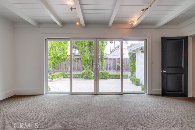 234 Ximeno Avenue, Long Beach CA: https://media.crmls.org/medias/c24a04a5-3647-4ffe-a3fe-c612991fd75b.jpg