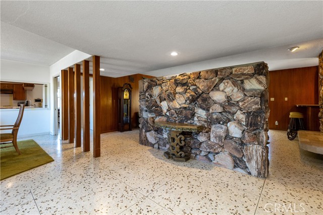 Detail Gallery Image 7 of 46 For 4955 Southridge Ave, View Park,  CA 90043 - 4 Beds | 4/1 Baths