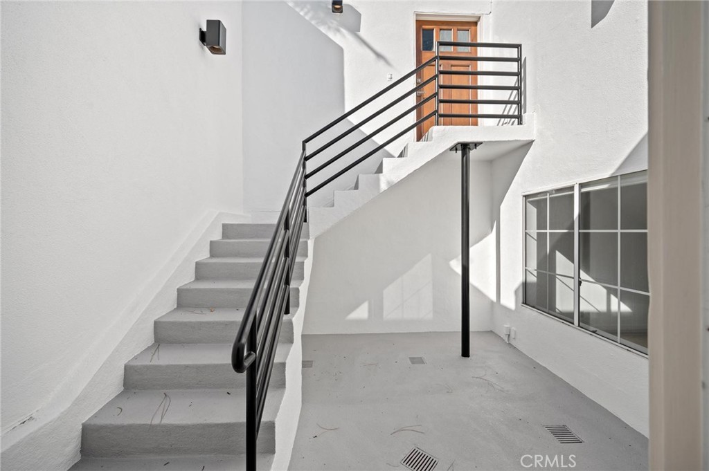 MLS #SR25256214 image #24