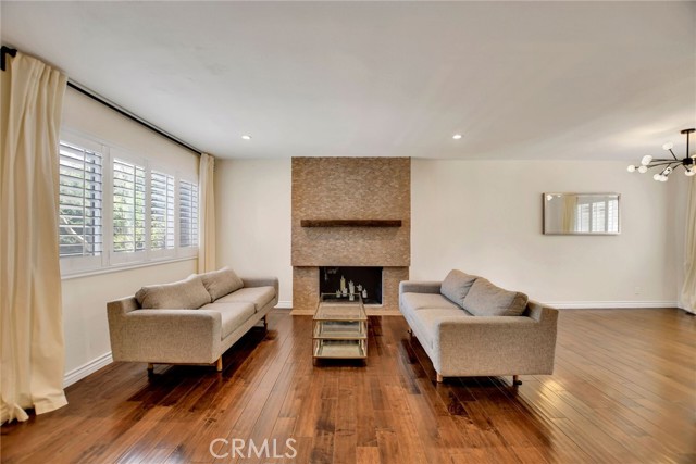 Detail Gallery Image 6 of 39 For 454 Mount Carmel Dr, Claremont,  CA 91711 - 4 Beds | 2/1 Baths