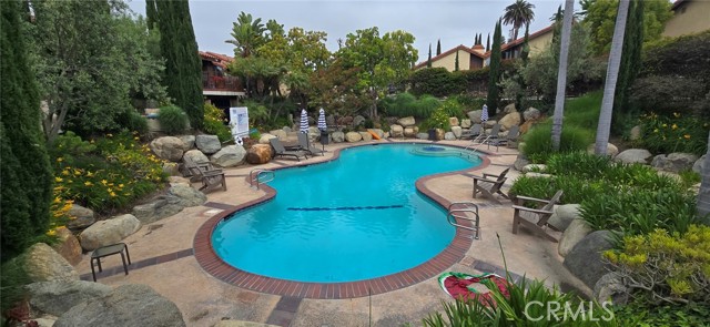 1364 Park Plaza Drive, Long Beach CA: https://media.crmls.org/medias/c24c7e6c-268e-44a9-b455-1b6e81a6641b.jpg