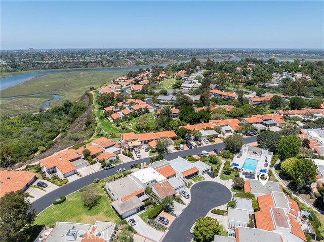 Detail Gallery Image 31 of 33 For 2012 Baja, Newport Beach,  CA 92660 - 3 Beds | 2 Baths