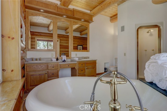 Detail Gallery Image 54 of 75 For 125 Starvation Flats Rd, Big Bear Lake,  CA 92315 - 4 Beds | 5/1 Baths