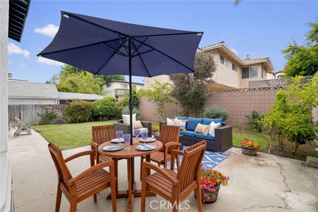 Backyard Dining Area