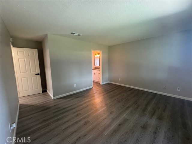 Detail Gallery Image 12 of 22 For 1003 Lightcap St, Lancaster,  CA 93535 - 2 Beds | 2 Baths
