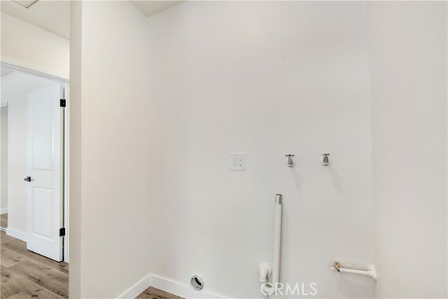 Detail Gallery Image 6 of 16 For 1070 La Casa, La Habra,  CA 90631 - 2 Beds | 1 Baths