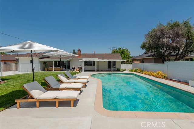2116 E Thackery Street, West Covina CA: https://media.crmls.org/medias/c24e3502-81a7-4ae9-808d-684c5c7864c4.jpg