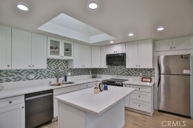 Detail Gallery Image 13 of 30 For 13100 Shawnee Ln 280a,  Seal Beach,  CA 90740 - 2 Beds | 2 Baths