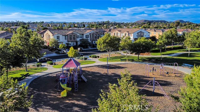 40434 Calle Real, Murrieta CA: https://media.crmls.org/medias/c24f1fb4-0ddc-495d-bd84-ac948e4dde1d.jpg