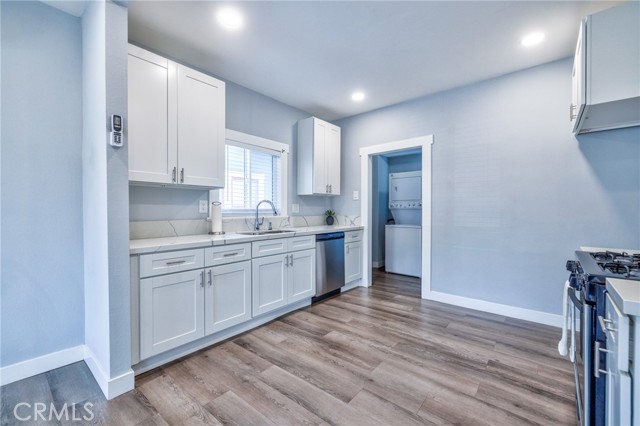 Detail Gallery Image 12 of 33 For 2959 Arlington Ave, Los Angeles,  CA 90018 - 2 Beds | 1 Baths