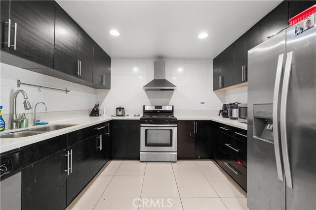 23929 Sunset Crossing Road, Diamond Bar CA: https://media.crmls.org/medias/c24fd829-dbc5-4310-91e9-314a604f3219.jpg