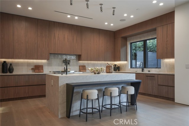 4219 Costello Avenue, Sherman Oaks CA: https://media.crmls.org/medias/c2507d2f-5f76-43a2-a73d-8ff407eb8c8f.jpg