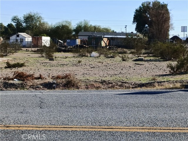 Detail Gallery Image 4 of 7 For 10 Santa Fe St, Daggett,  CA 92327 - – Beds | – Baths