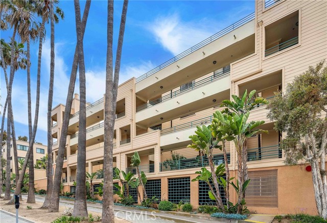 120 The Village, Redondo Beach, California 90277, 2 Bedrooms Bedrooms, ,2 BathroomsBathrooms,Residential,Sold,The Village,SB23103106