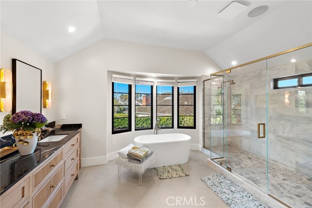 1963 Port Edward Place, Newport Beach CA: https://media.crmls.org/medias/c2515c1b-2c4d-4b9b-8328-7d3c47c8a8cb.jpg