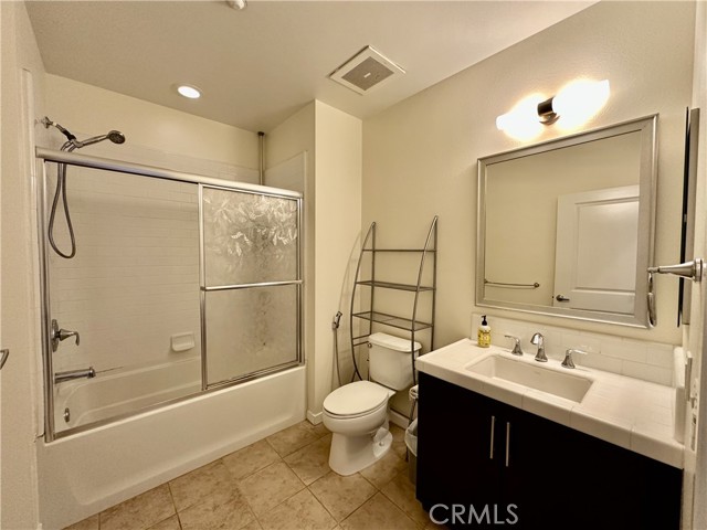 Detail Gallery Image 11 of 29 For 21 Gramercy #319,  Irvine,  CA 92612 - 2 Beds | 2 Baths