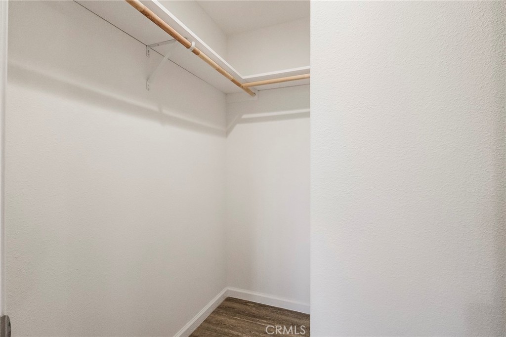 https://media.crmls.org/medias/c252c7b9-45bb-486d-8acd-97440b0c2bb2.jpg?preset=X-Large