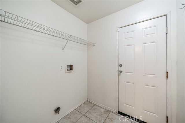 Detail Gallery Image 16 of 42 For 25888 Iris Ave #B,  Moreno Valley,  CA 92551 - 2 Beds | 2/1 Baths