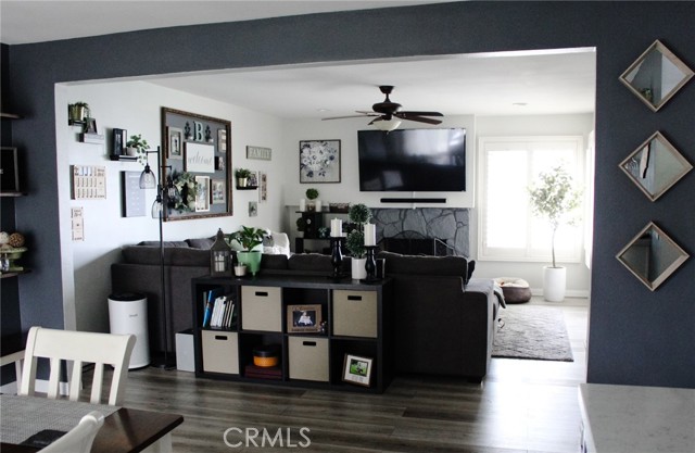 105 S Kingsley Street, Anaheim CA: https://media.crmls.org/medias/c25457a0-ca9e-4946-b02c-cf51dc4ce974.jpg