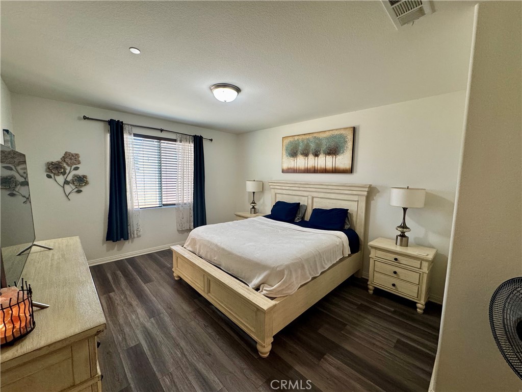 MLS #IV25219232 image #23