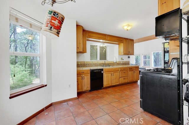 Image 19 of 60 For 13233 Dixon Hill Road