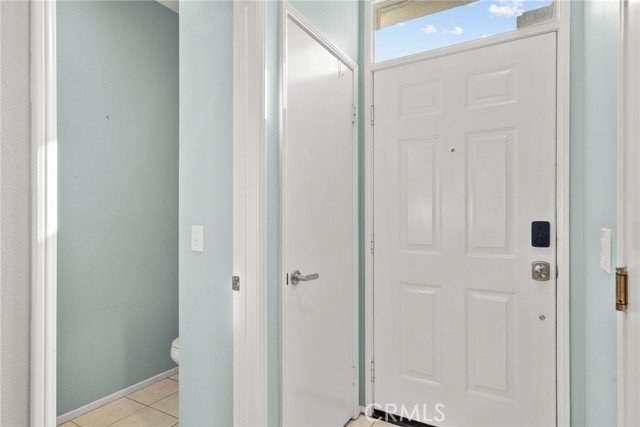 Detail Gallery Image 20 of 37 For 27915 Skycrest Cir, Valencia,  CA 91354 - 2 Beds | 2/1 Baths