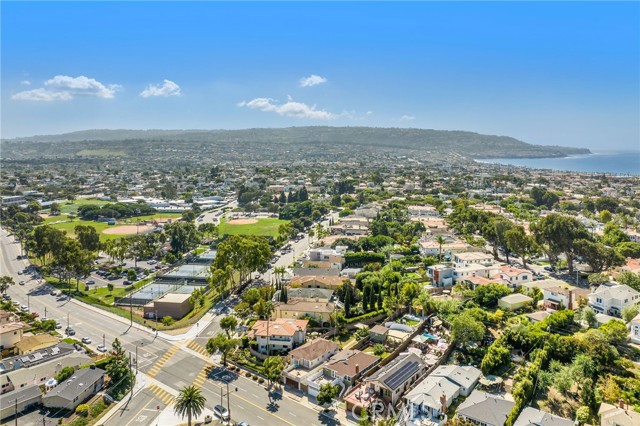 629 Camino Real, Redondo Beach, California 90277, 4 Bedrooms Bedrooms, ,2 BathroomsBathrooms,Residential,Sold,Camino Real,SB23190181