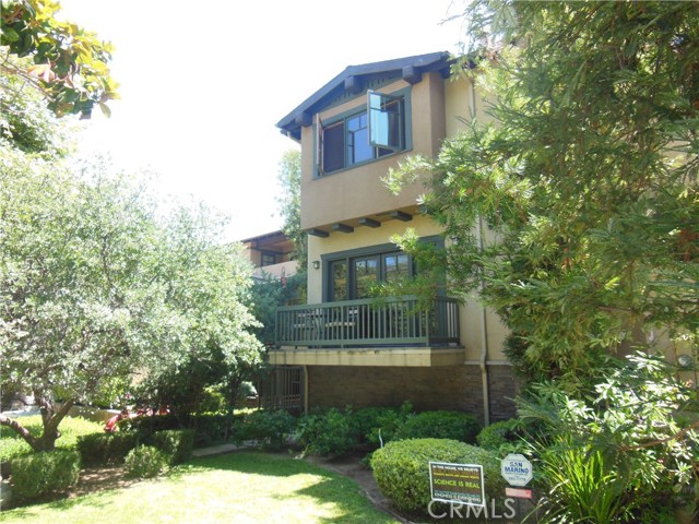 Photo of 90 Esperanza Avenue, Sierra Madre, CA 91024