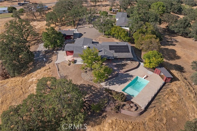 Detail Gallery Image 2 of 55 For 14105 Calle Privada, Red Bluff,  CA 96080 - 4 Beds | 2/1 Baths