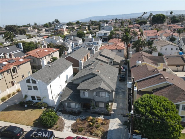 2312 Marshallfield Lane, Redondo Beach, California 90278, 4 Bedrooms Bedrooms, ,2 BathroomsBathrooms,Residential,Sold,Marshallfield,SB22192503