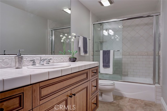 720 10th Street, Hermosa Beach, California 90254, 4 Bedrooms Bedrooms, ,3 BathroomsBathrooms,Residential,Sold,10th,SB21226543