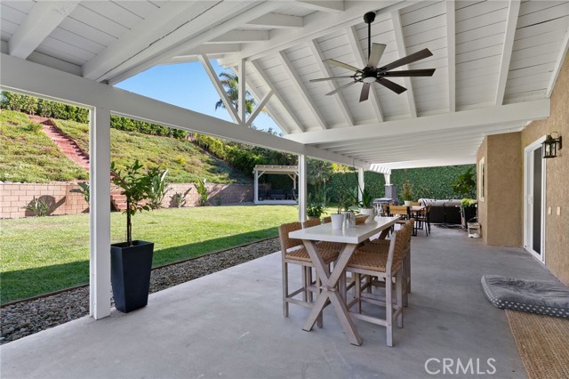 12026 Haven Crest Street, Moorpark CA: https://media.crmls.org/medias/c25a6fde-e3c1-4dca-b685-e8f0094bf31e.jpg